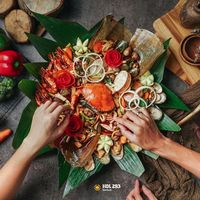 REKOMENDASI 5 Tempat Kuliner Seafood Di Bandung, Sangat Menggiurkan ...