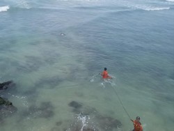 Guru Besar UGM Meninggal Usai Tenggelam Terseret Ombak