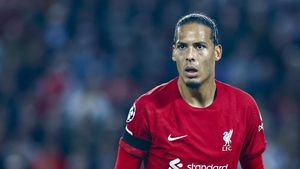 7 Bek Paling Tangguh FIFA 23