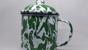 10 Motif Gelas Jadul yang Bikin Nostalgia di Rumah Nenek