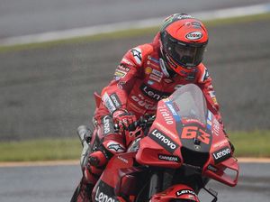 Bagnaia Crash, Bilang Masih Ada Untungnya: Quartararo Tak Ikut Jatuh Bagnaia Crash, Bilang Masih Ada Untungnya: Quartararo Tak Ikut Jatuh