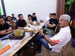 Ditemani Bobby Nasution, Ganjar Diskusi Bareng Mahasiswa Medan soal EBT