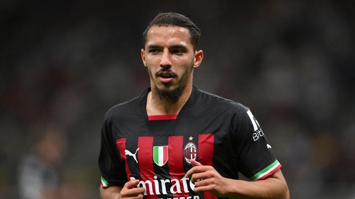 MILAN, ITALY - SEPTEMBER 18:  Ismael Bennacer of AC Milan  in action during the Serie A match between AC Milan and SSC Napoli at Stadio Giuseppe Meazza on September 18, 2022 in Milan, Italy. (Photo by Claudio Villa/AC Milan via Getty Images)