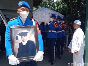 Jenazah Prof Samekto Wibowo UGM Dimakamkan di Klaten