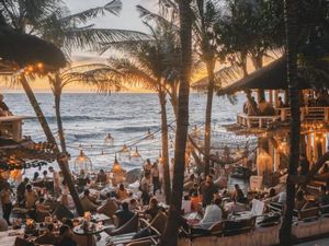 Rute-Fasilitas La Brisa Bali, Nongkrong Seru di Canggu!