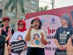 Jalan Sehat di HI, MenPPPA Ajak Masyarakat Berani Bicara Kekerasan Seksual