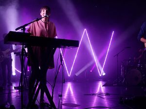 Mesranya Oh Wonder di We The Fest 2022