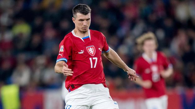 PRAGUE, CZECH REPUBLIC - SEPTEMBER 24: Ondrej Kudela of the Czech Republic in action during the UEFA Nations League League A Group 2 match between Czech Republic and Portugal at Fortuna Arena on September 24, 2022 in Prague, Czech Republic. (Photo by Thomas Eisenhuth / Getty Images)