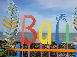 Melihat Pantai Bali di Kabupaten Indramayu