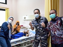 Bupati Nina Fasilitasi Pengobatan Zul, Bocah yang Telan Kunci di Indramayu