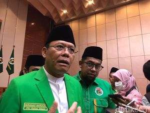 Mardiono Sebut Ganjar Merupakan Keluarga Besar PPP Mardiono Sebut Ganjar Merupakan Keluarga Besar PPP