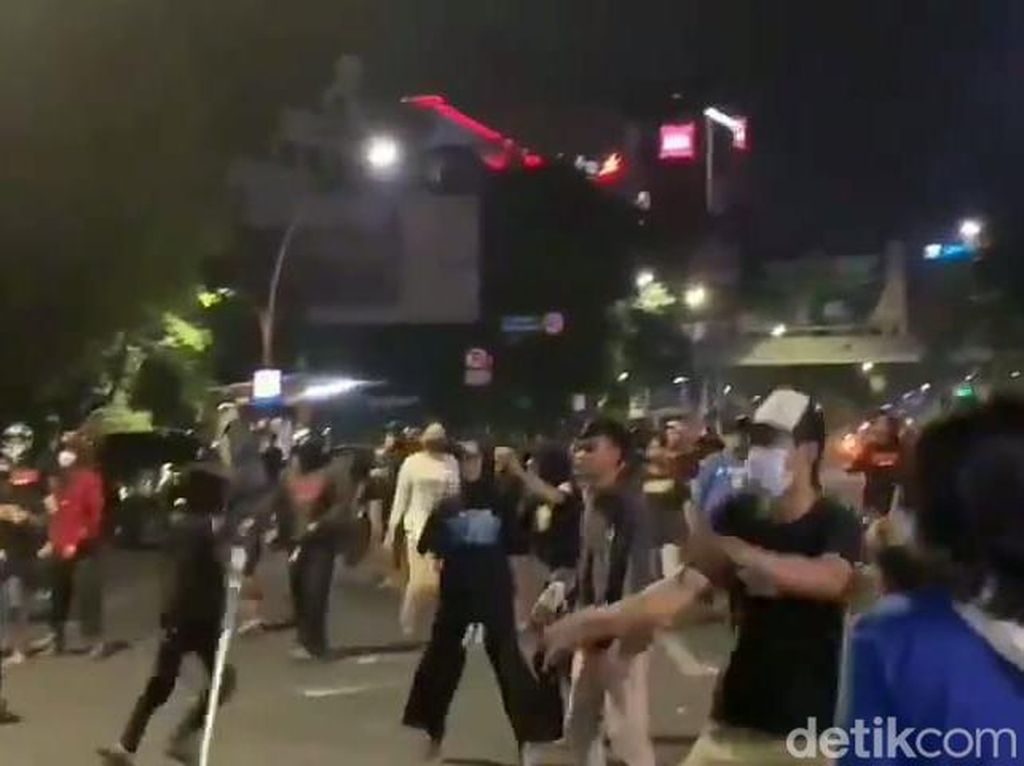 Satpol PP Surabaya Patroli Tiap Malam di Lokasi Rawan Tawuran
