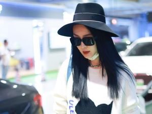 Fan Bingbing Dicuekin Fans di Shanghai, Efek Boikot? Fan Bingbing Dicuekin Fans di Shanghai, Efek Boikot?