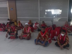 94 Calon Jemaah Umrah Batal Berangkat, Salah Siapa?