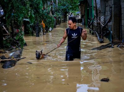 Banjir Rendam Filipina, Rumah Terendam-5 Orang Tewas