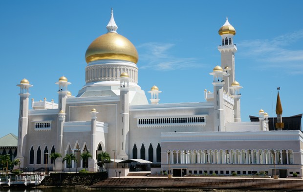 Brunei larang nikah beda keyakinan/Foto: Freepik/brgfx pernikahan beda agama