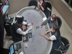 Terpopuler: Lukas Enembe Naik Jet Pribadi buat Judi, Cari Tahu Harga Sewanya