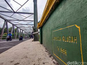 Penampakan Jembatan Glagah Kulon Progo yang Ditutup gegara Ambles
