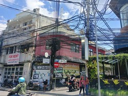 LPM Kuta Ancam Putus Kabel-kabel Liar Milik Provider Internet