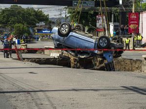 Lubang Raksasa Muncul di Guatemala, 5 Orang Terperosok