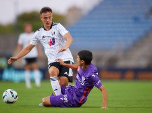 Chelsea Incar Striker 17 Tahun, Harganya Setengah Triliun Rupiah