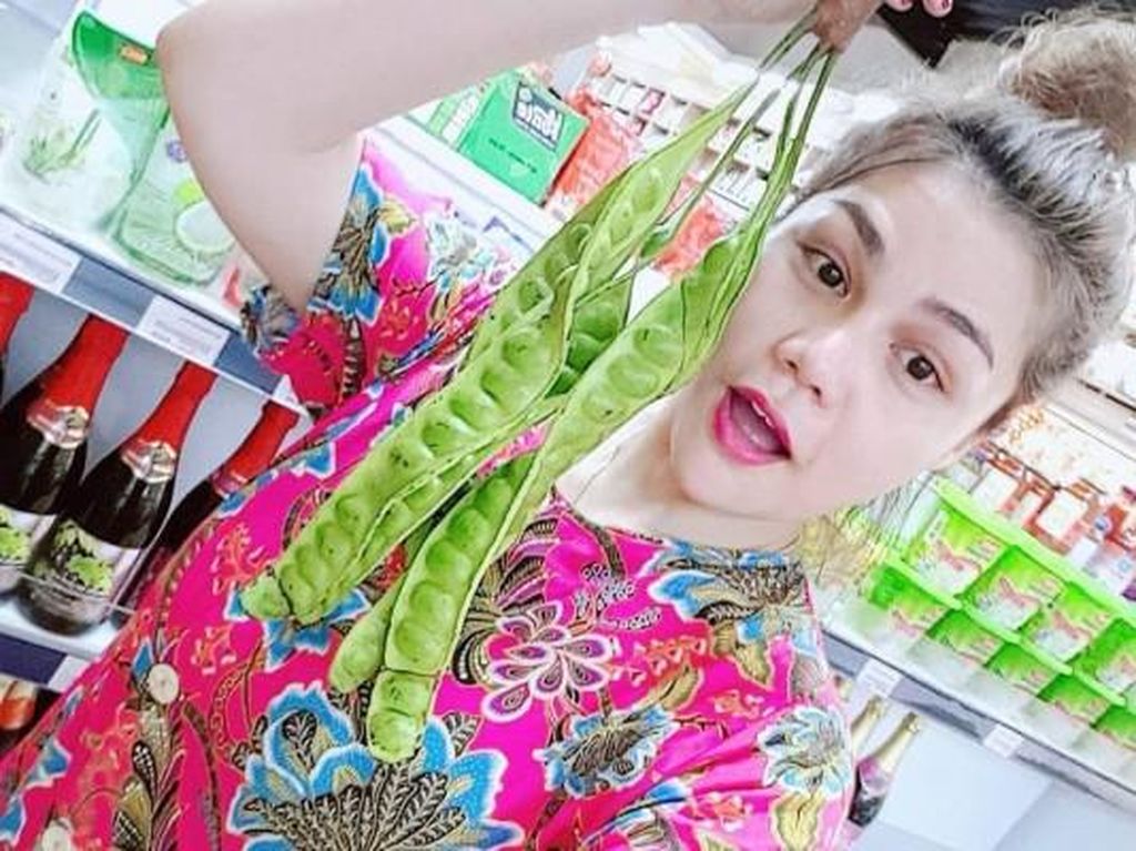 Makin Cantik dan Seksi, DJ Katty Butterfly Masih Doyan Makan Petai