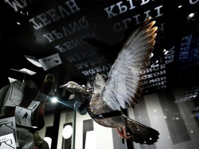 Mengintip Alat Mata-mata Intelijen AS di Museum CIA