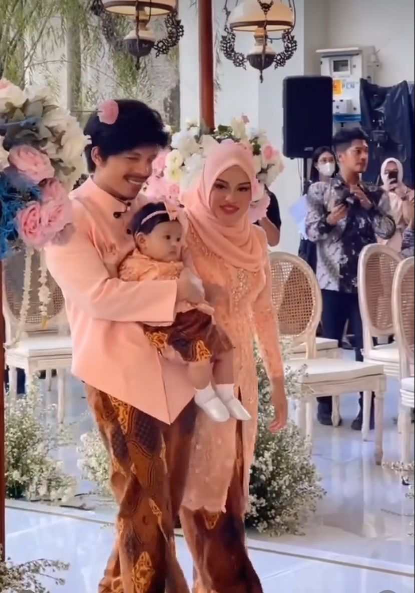 Momen tedak siten Ameena