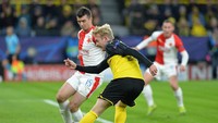 Marco Reus, bintang Borussia Dortmund, juga pernah berduel langsung dengan Ondrej Kudela di Liga Champions. (Foto: TF-Images/Getty Images)