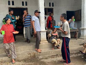 Sederet Kebaikan Pasutri di Jember Rawat Ratusan ODGJ Selama 37 Tahun Sederet Kebaikan Pasutri di Jember Rawat Ratusan ODGJ Selama 37 Tahun