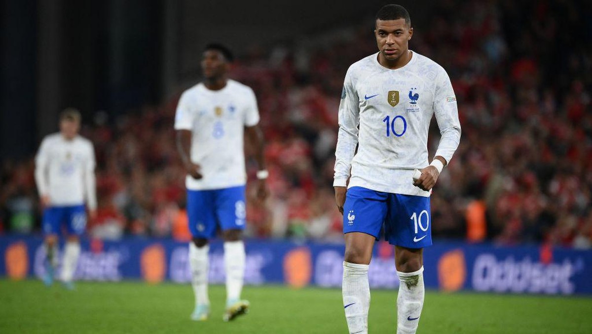 Prancis memetik hasil-hasil buruk menuju Piala Dunia 2022. (Foto: AFP via Getty Images/FRANCK FIFE)