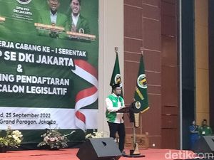 Pantun Anak Haji Lulung di Acara PPP: 2024 Pilih Bang Anies
