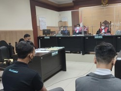 Hakim ke Saksi Sidang Indra Kenz: Bohong Semua Itu Kalau Mau Cepet Kaya!