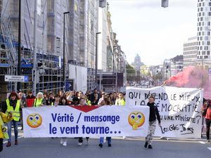 Warga Belgia Turun ke Jalan Protes Harga BBM-Gas Mahal