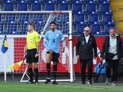 Araujo Cedera Bela Uruguay, Barcelona Bisa Dapat Ganti Rugi FIFA