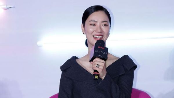 Jeon Yeo Bin yang Elegan Makin Menawan