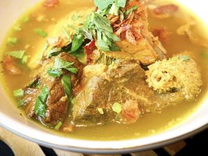 5 Soto Madura Enak di Jakarta, Kuahnya Gurih dan Isinya Mantap!