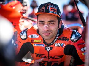Danilo Petrucci: dari MotoGP, Reli Dakar, Superbike, Balik ke MotoGP Danilo Petrucci: dari MotoGP, Reli Dakar, Superbike, Balik ke MotoGP