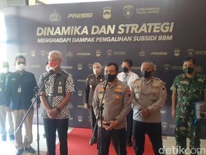 Ganjar Ungkap BLT BBM Disunat Kembali Terjadi di Blora: Sikat Aja! Ganjar Ungkap BLT BBM Disunat Kembali Terjadi di Blora: Sikat Aja!