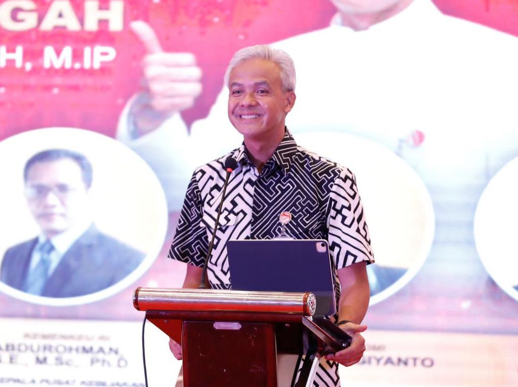 Survei Capres Charta: Elektabilitas Ganjar Meroket di Jateng & Lampung
