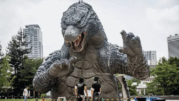Gundam hingga Godzillla, Deretan Patung Paling Ikonik di Jepang