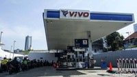 Nggak Cuma Pertamina & Shell, Harga BBM VIVO Juga Ikut Turun