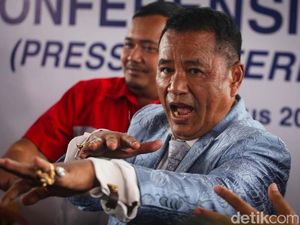 Hotman Paris Klaim Teddy Minahasa Dicatut di Kasus Sabu Hotman Paris Klaim Teddy Minahasa Dicatut di Kasus Sabu