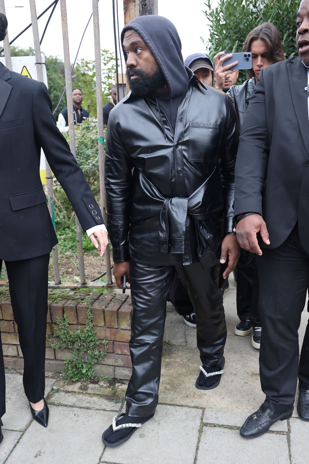 LONDON, ENGLAND - SEPTEMBER 26: Kanye West leaving the Burberry S/S 2022 Catwalk Show during London Fashion Week September 2022 on September 26, 2022 in London, England. (Photo by Neil Mockford/GC Images)