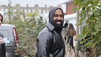 Potret Before-After Rumah Kanye West yang Mirip Parkiran Gedung