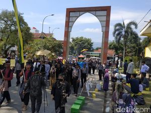 Menengok Sakralnya Pencucian 7 Benda Pusaka Sumedang Larang