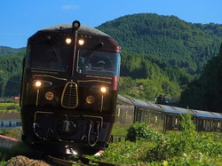 3 Kereta Termewah di Dunia, Mana Paling Keren?