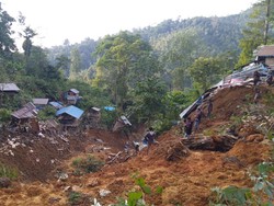 15 Warga di Kalsel Tertimbun Longsor, 6 Orang Tewas-4 Masih Hilang