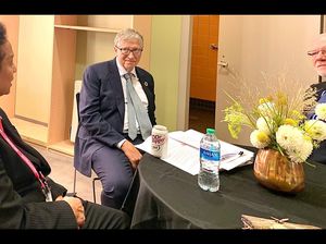 Momen Menkes Meet Up Bareng Bill Gates, Ngomongin Apa Ya?