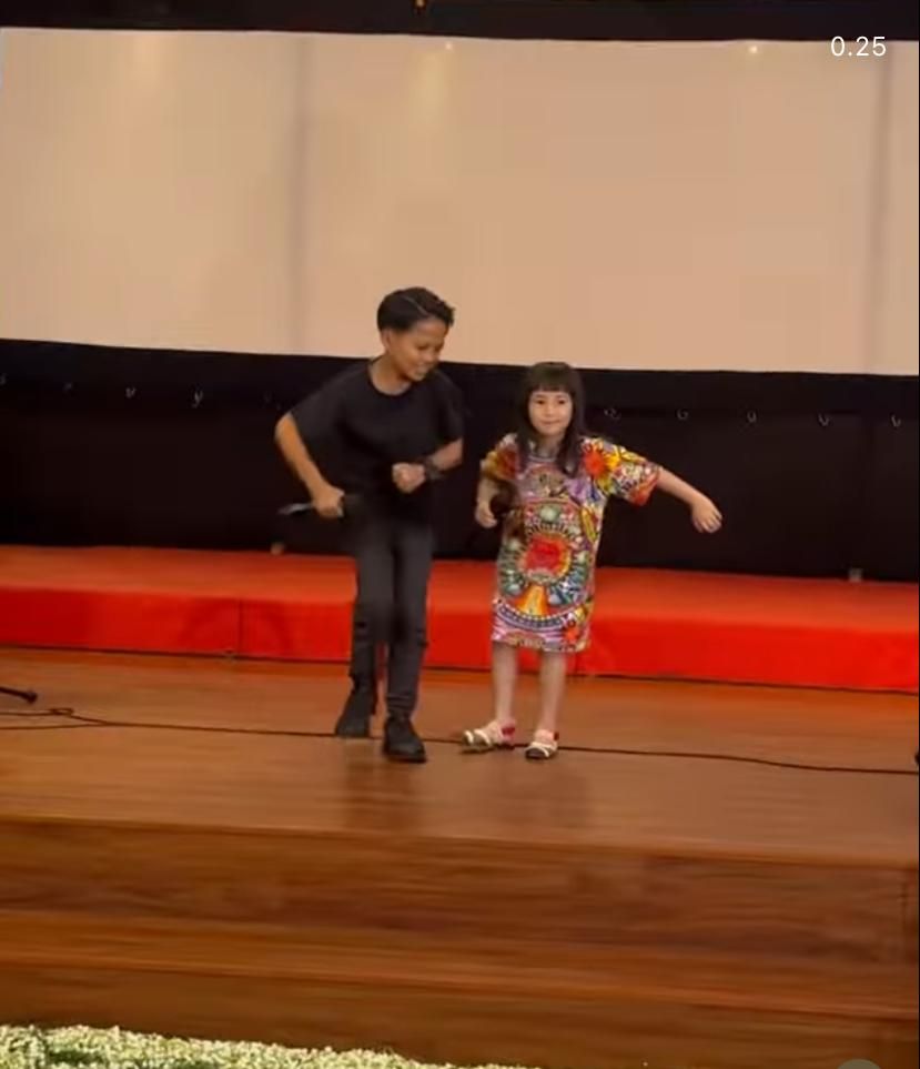 Nindy Ayunda Datangkan Farel Prayoga